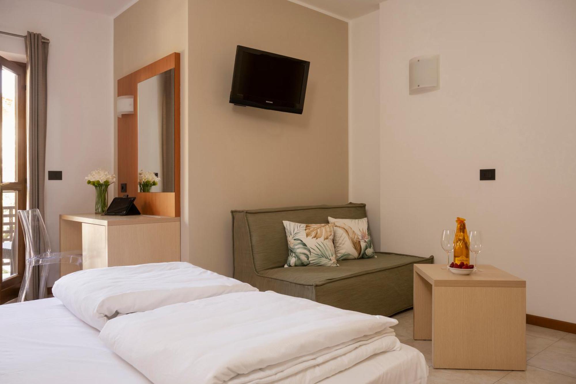 Hotel Coste Limone sul Garda Luaran gambar