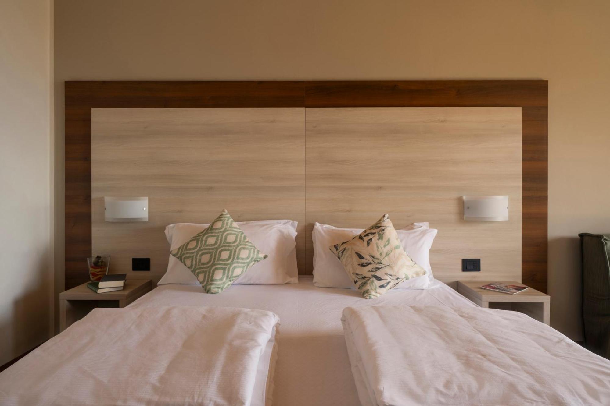 Hotel Coste Limone sul Garda Luaran gambar